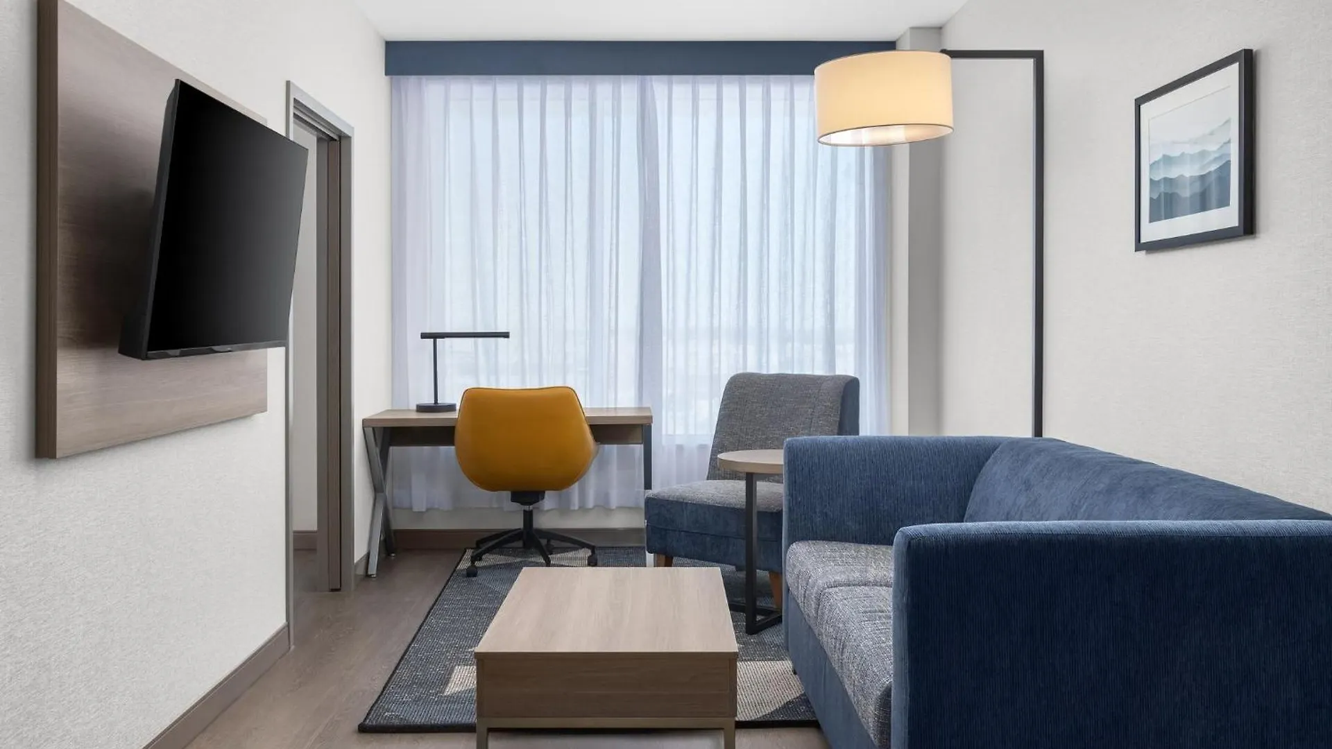 Hotel Holiday Inn Express Montreal Airport - St-Laurent By Ihg